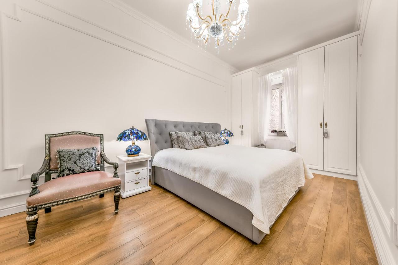Luxury Class Apartment - 1St Floor, Large Apartment, Downtown, Newly Renovated, Fast Wifi, 4X Air Conditioning Zagreb Exterior photo